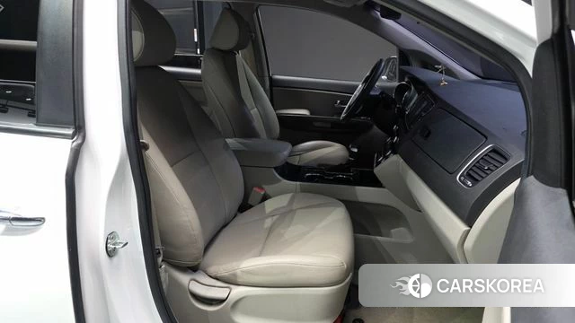 Kia The New Carnival id 3820559 из Кореи 20