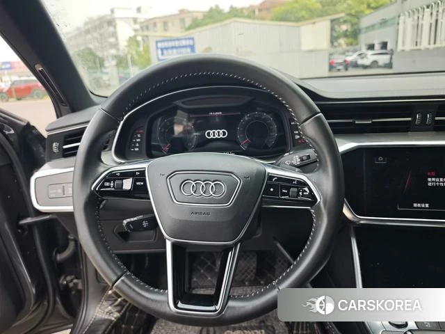 Audi A6L id 4289998 из Китая 19