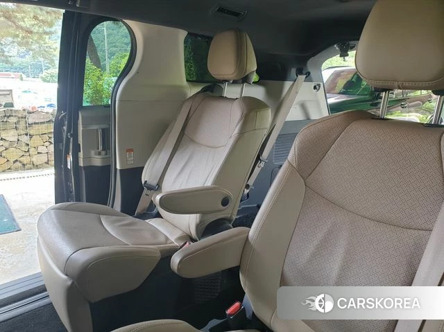 Toyota Sienna 4th Generation id 4687545 из Кореи 20
