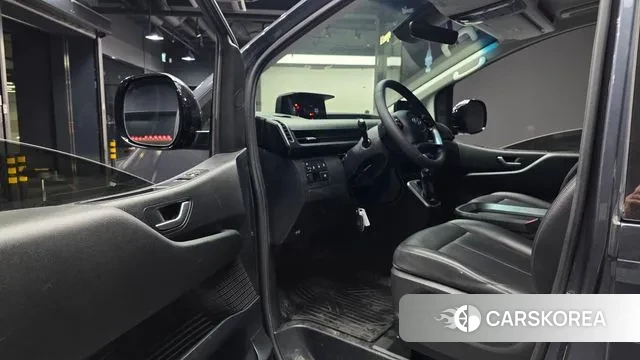 Hyundai Staria id 3716941 из Кореи 20