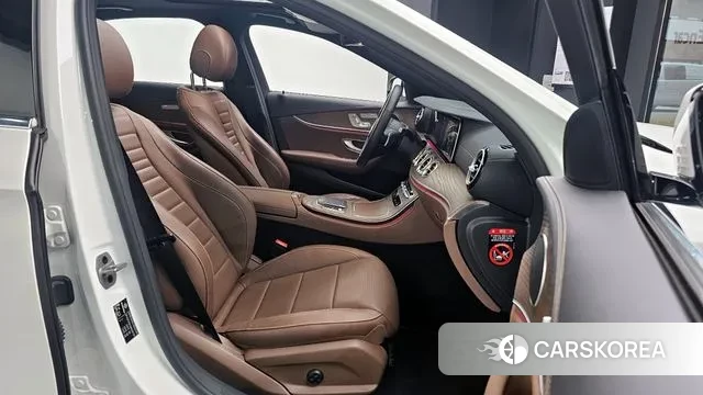 Mercedes-Benz E-Class W213 id 3615660 из Кореи 20