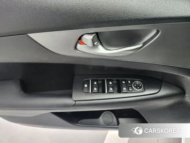 Kia Come New K3 id 3741581 из Кореи 17