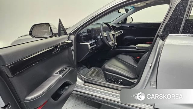 Hyundai Grandeur (GN7) id 3891086 из Кореи 20