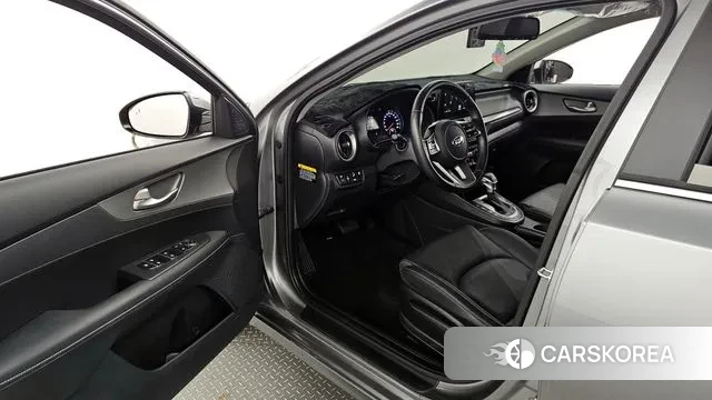 Kia Come New K3 id 2981188 из Кореи 20