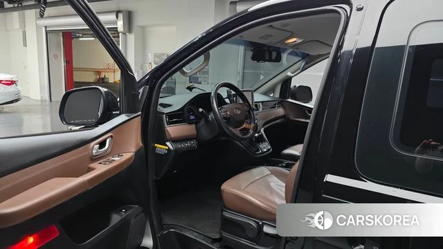 Hyundai The New Grand Starex id 4568521 из Кореи 30