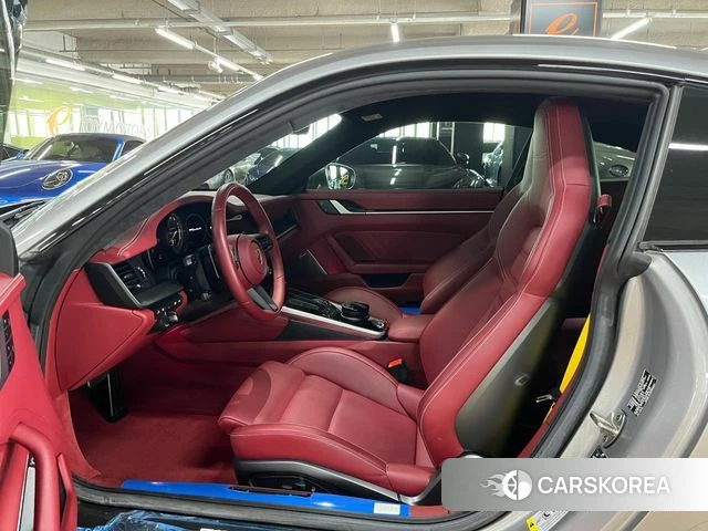 Porsche 911(992) id 4701310 из Кореи 19
