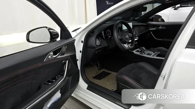 Kia Stinger Meister id 3037423 из Кореи 20