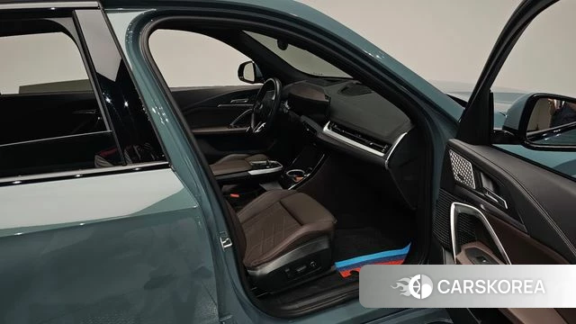 BMW iX1 (U11) id 4540484 из Кореи 37