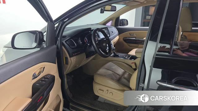 Kia All New Carnival id 4907716 из Кореи 35