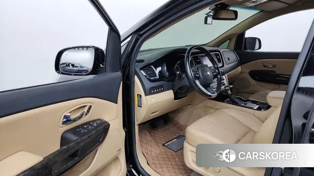 Kia The New Carnival id 3681872 из Кореи 20