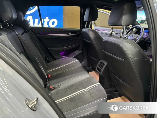 Volkswagen Golf id 4264661 из Китая 17