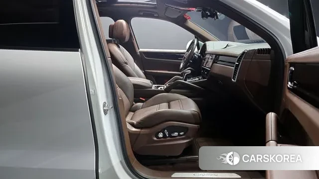 Porsche Cayenne (PO536) id 3621276 из Кореи 20