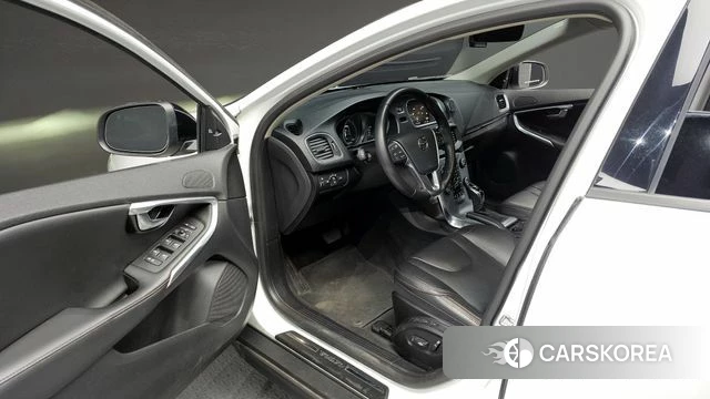 Volvo V40 Cross-Country id 4310642 из Кореи 20