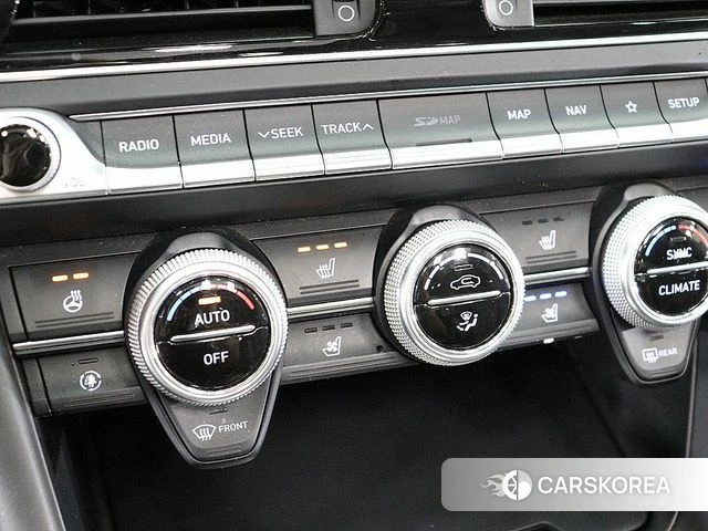Genesis G70 id 4882430 из Кореи 20