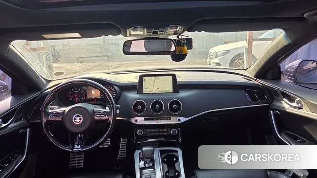 Kia Stinger id 3578602 из Кореи 20