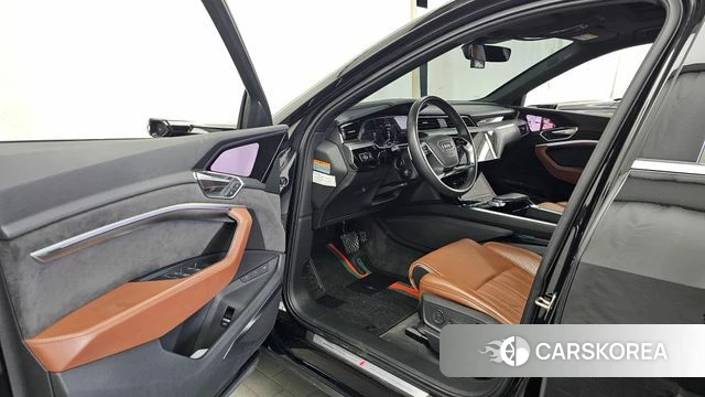Audi e-Tron id 4872195 из Кореи 33