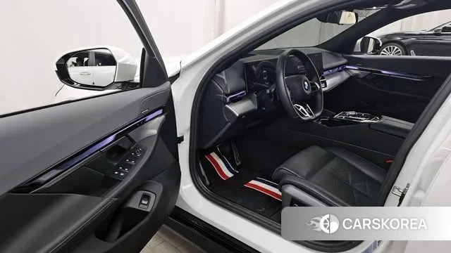 BMW 5 Series (G60) id 2993219 из Кореи 20