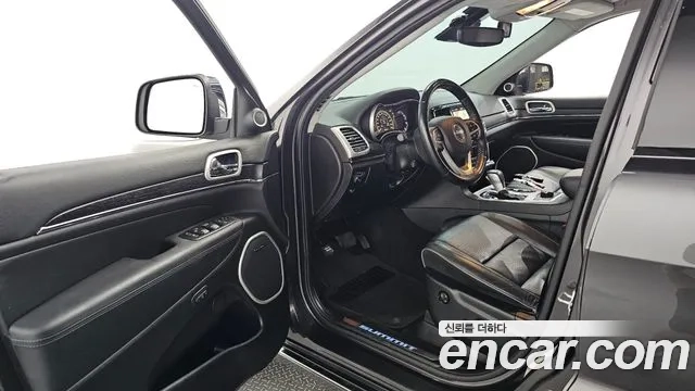 Jeep Grand Cherokee id 2880792 из Кореи 20