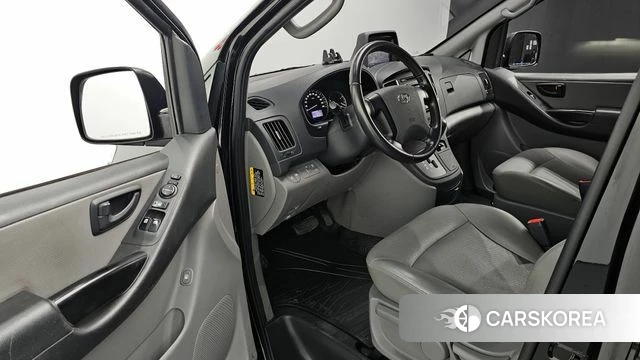 Hyundai The New Grand Starex id 3955239 из Кореи 20