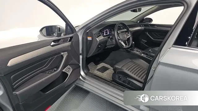 Volkswagen Passat GT (B8) id 3401319 из Кореи 20