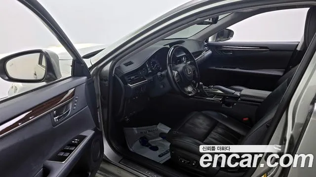 Lexus New ES300h id 2827767 из Кореи 20