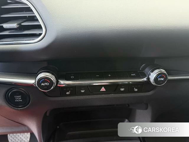 Mazda CX-30 id 4341937 из Китая 20