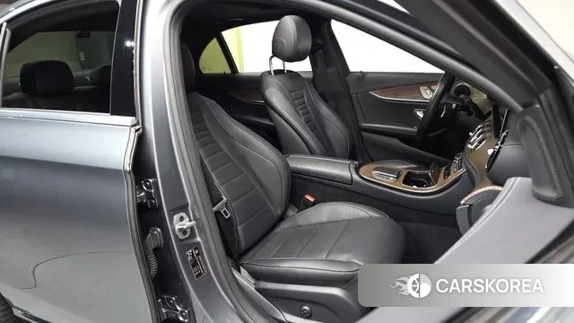 Mercedes-Benz E-Class W213 id 3686059 из Кореи 20