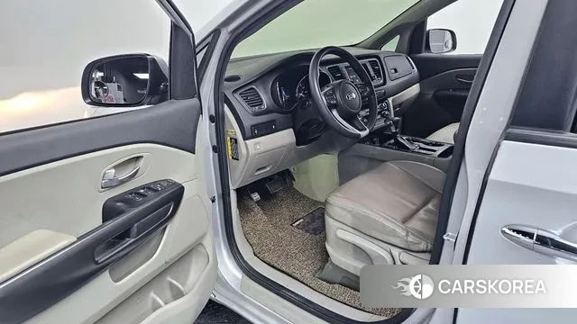 Kia The New Carnival id 3772274 из Кореи 20