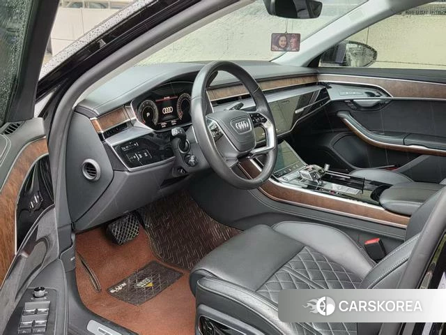 Audi A8 id 4277990 из Китая 10