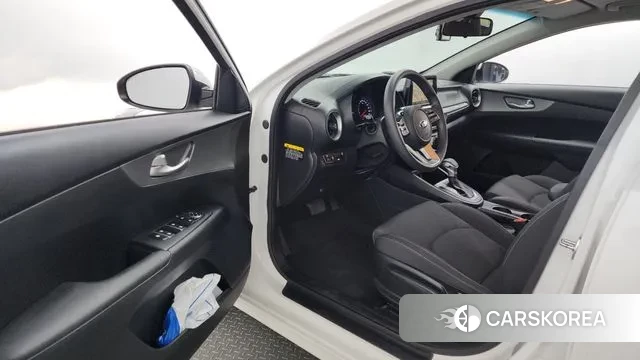 Kia Come New K3 id 2995527 из Кореи 20