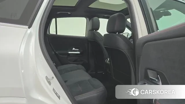 Mercedes-Benz GLA - Class H247 id 3731719 из Кореи 20