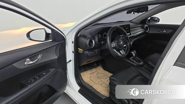 Kia Come New K3 id 4196624 из Кореи 20