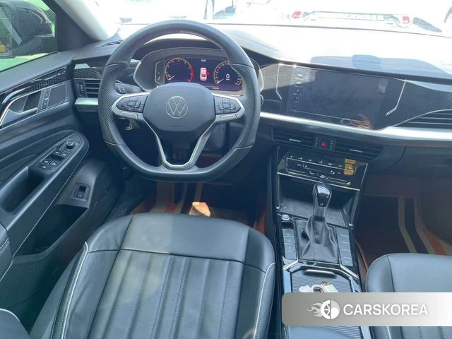 Volkswagen Passat id 4290652 из Китая 11