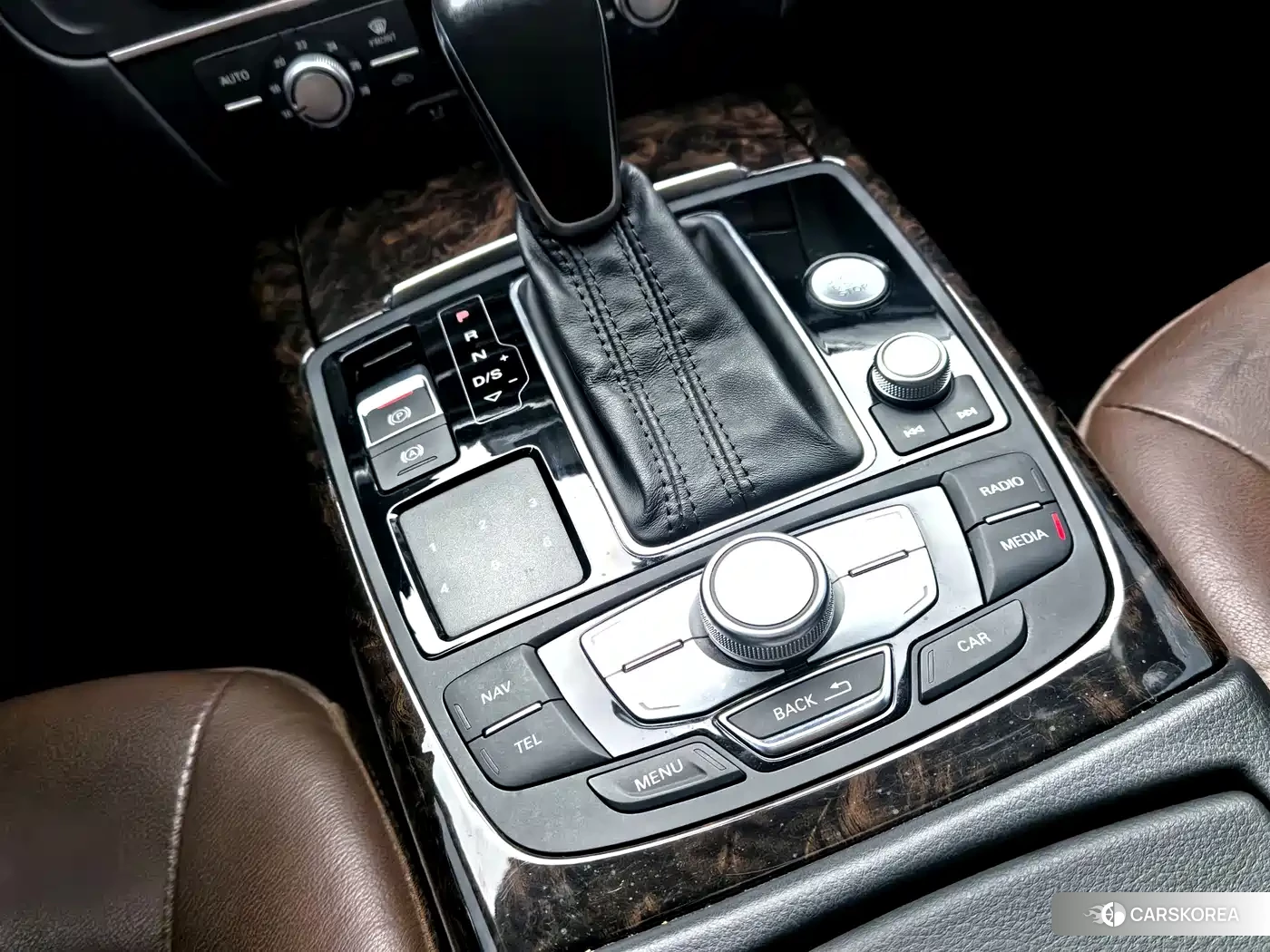 Audi A6L id 4600809 из Китая 13
