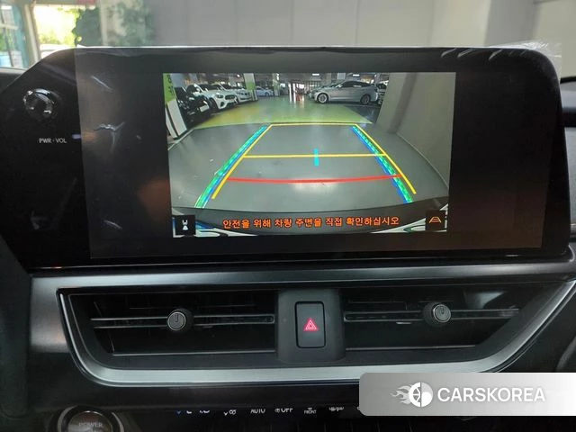 Lexus UX300h id 4767355 из Кореи 20