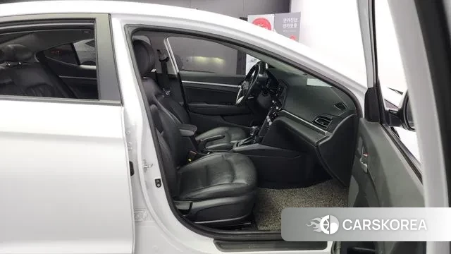 Hyundai The New Avante AD id 3045372 из Кореи 20