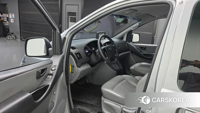 Hyundai The New Grand Starex id 4944080 из Кореи 30