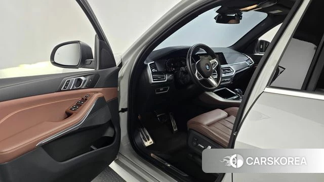 BMW X5 (G05) id 4572822 из Кореи 32