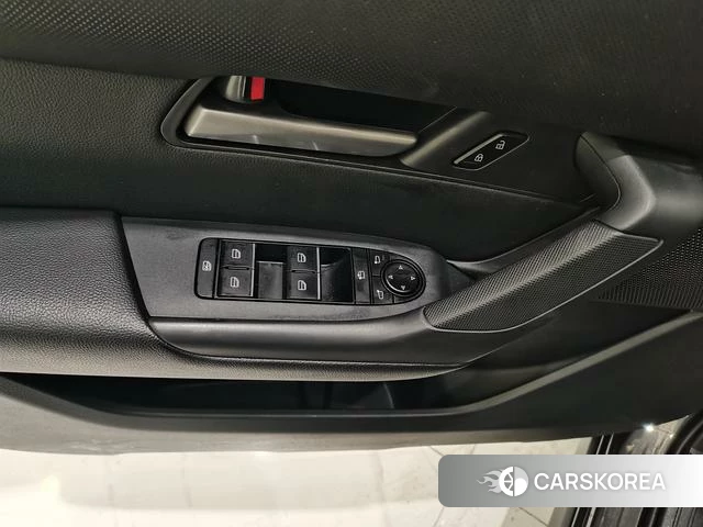 Mazda CX-50 line also id 4297845 из Китая 26