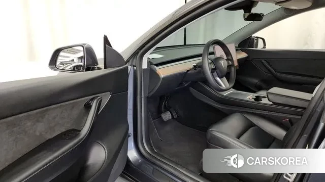 Tesla Model Y id 3458286 из Кореи 20