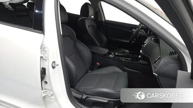 Kia Stinger Meister id 2984986 из Кореи 20