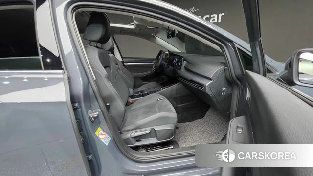 Volkswagen Golf 8th Generation id 4361586 из Кореи 37
