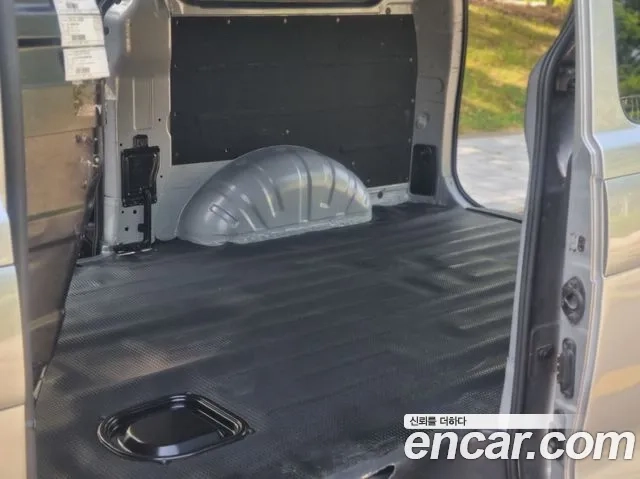 Hyundai The New Grand Starex id 2922525 из Кореи 18