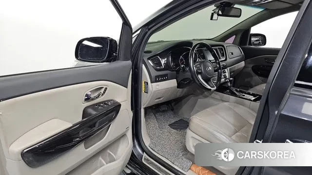 Kia The New Carnival id 3608059 из Кореи 20