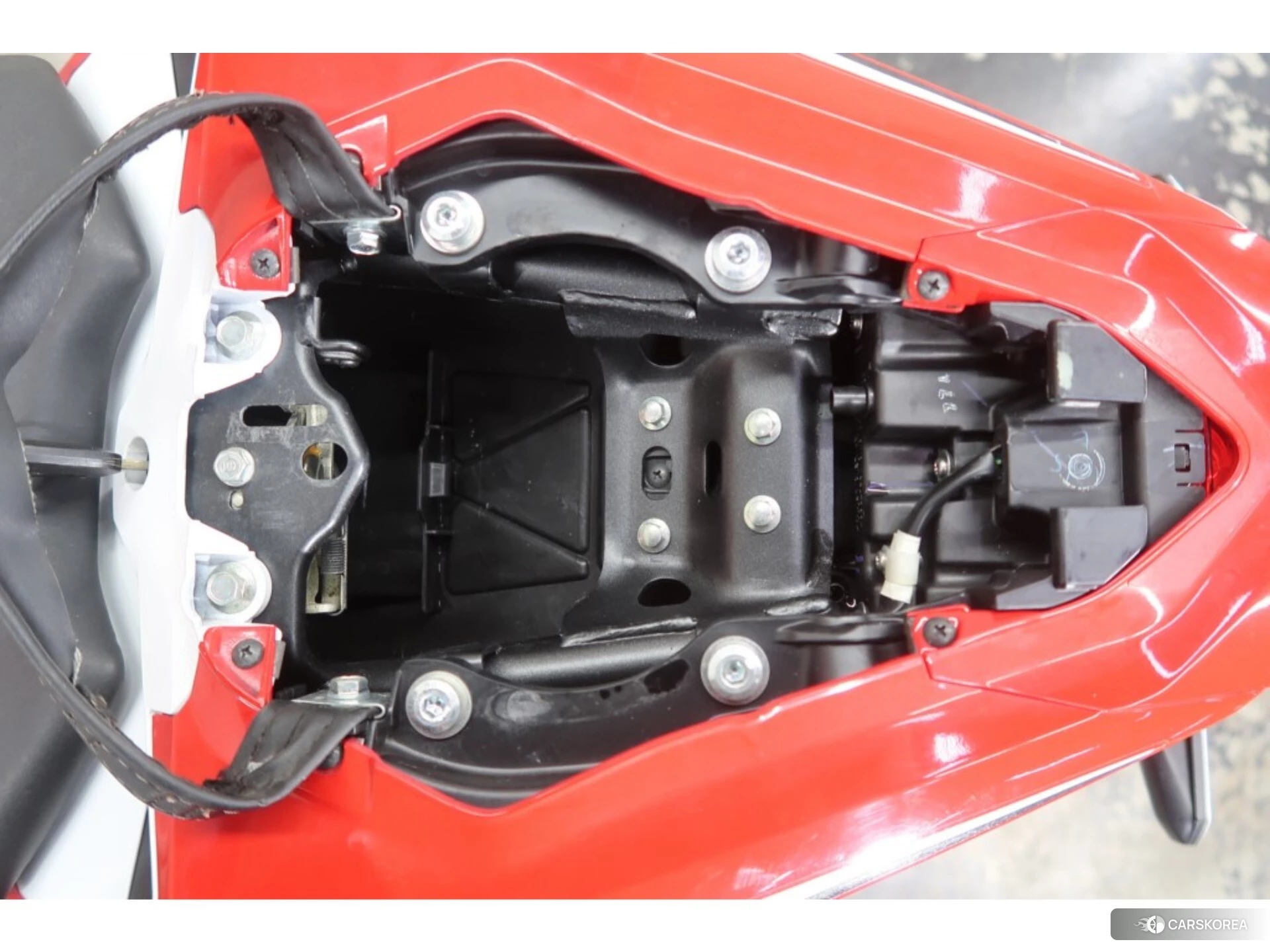 Honda CBR250RR id 4373903 из Японии 10