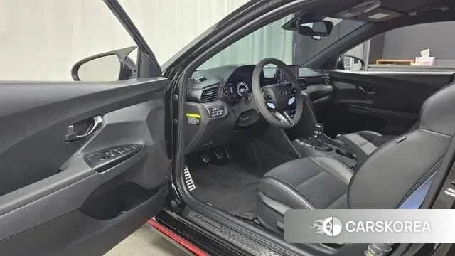 Hyundai Veloster (JS) id 3640857 из Кореи 20