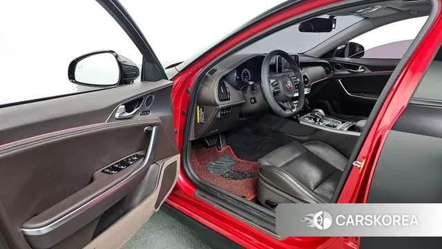 Kia Stinger id 3617373 из Кореи 20