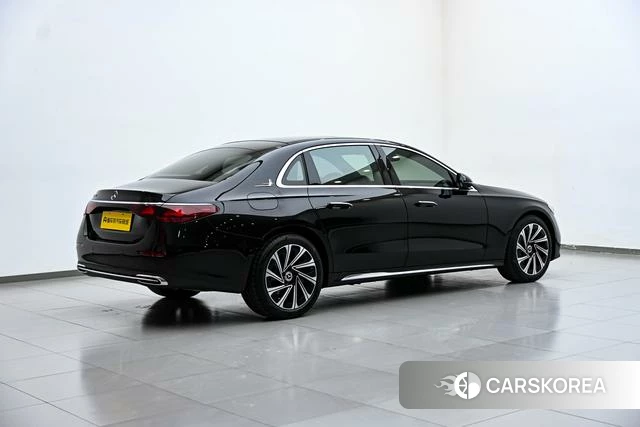 Mercedes-Benz E-class id 3983366 из Китая 20