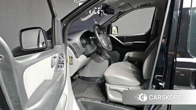 Hyundai The New Grand Starex id 3808382 из Кореи 20