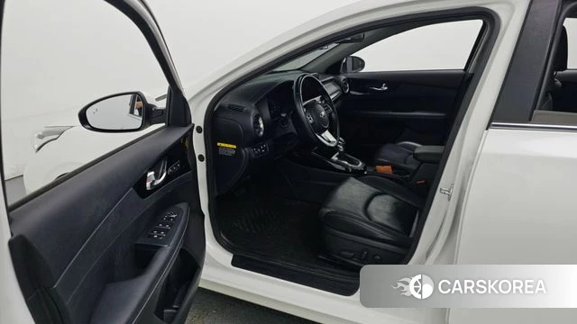 Kia Come New K3 id 4225606 из Кореи 32